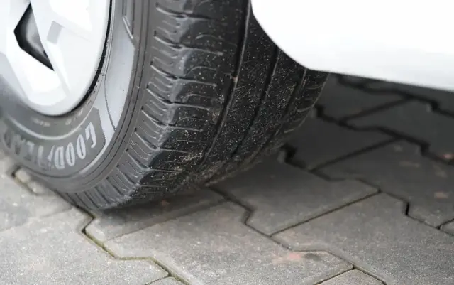 RENAULT TRAFIC III / BUS / 9 MIEJSC / PIERWSZY WŁAŚCICIEL / POLSKI SALON / 2022 ROK / 