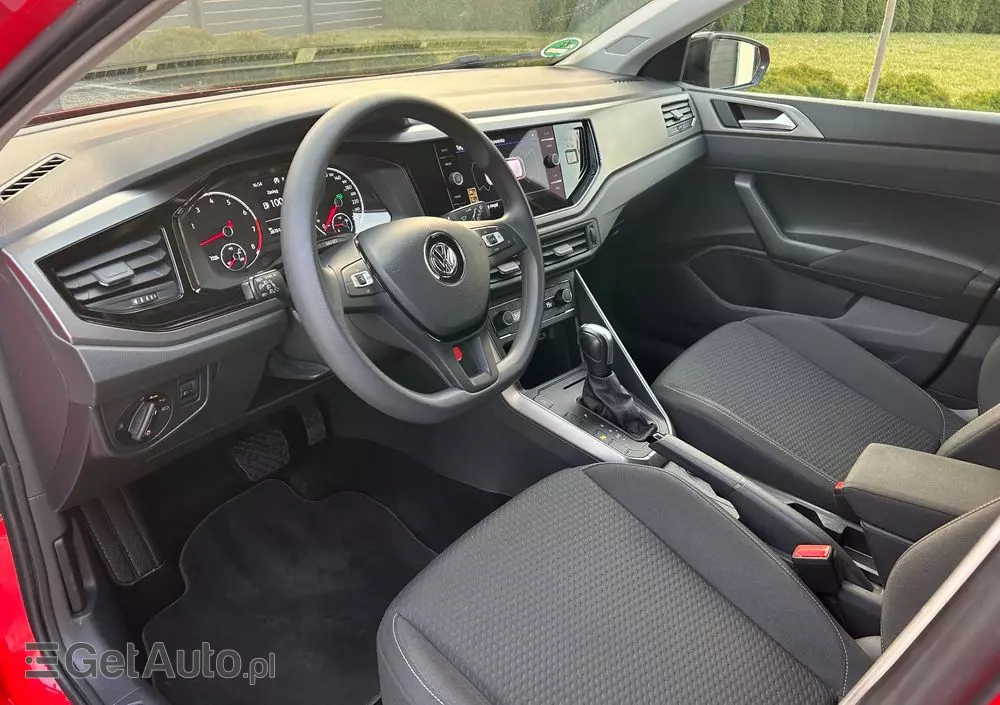 VOLKSWAGEN Polo 1.0 TSI Comfortline DSG