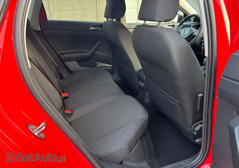 VOLKSWAGEN Polo 1.0 TSI Comfortline DSG