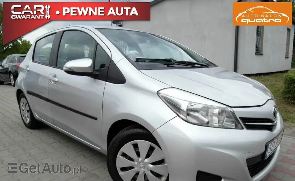 TOYOTA Yaris 