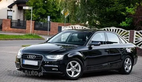 AUDI A4 