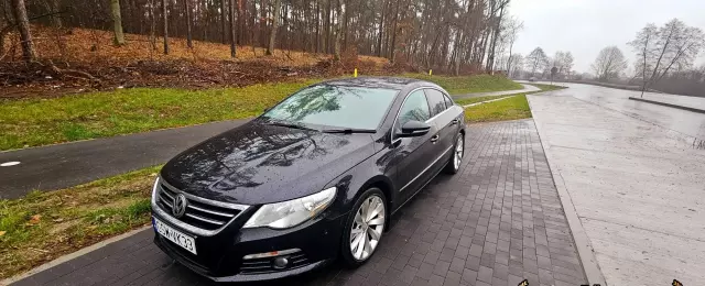VOLKSWAGEN Passat CC 