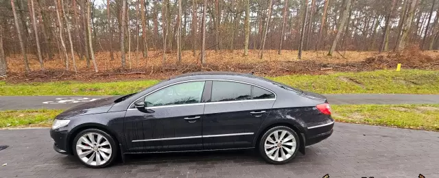 VOLKSWAGEN Passat CC 
