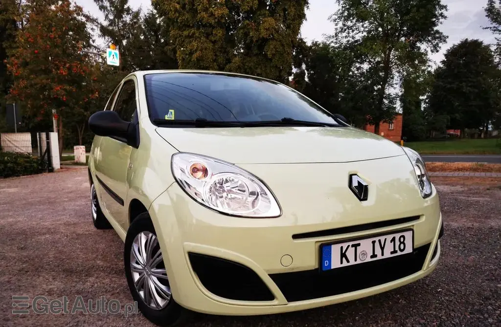 RENAULT Twingo 