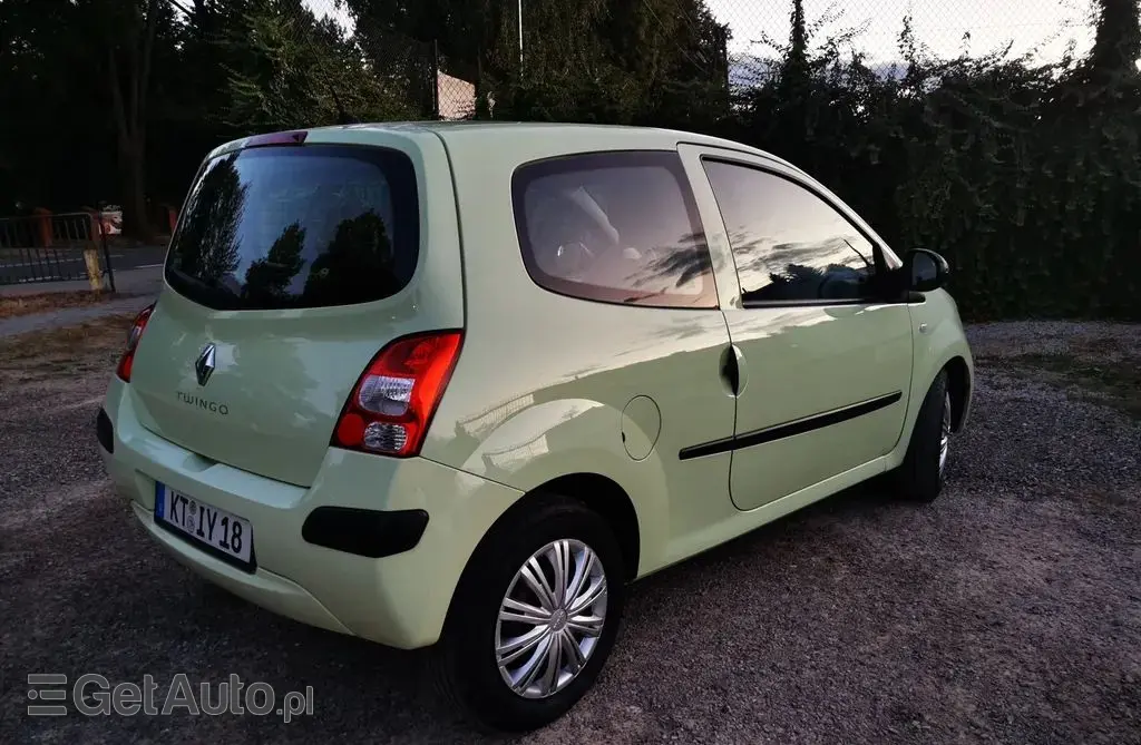 RENAULT Twingo 