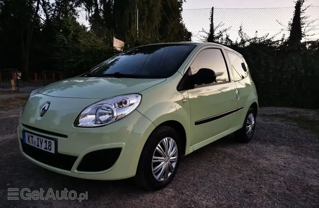 RENAULT Twingo 
