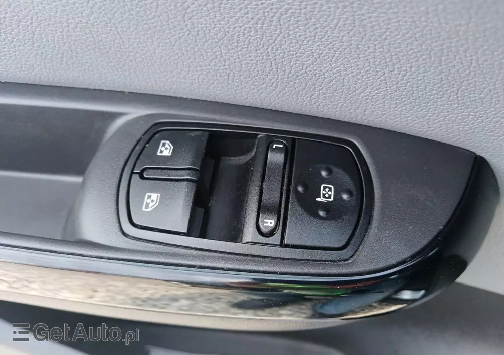 OPEL Corsa 1.4 Easytronic (ecoFLEX) Start/Stop Innovation