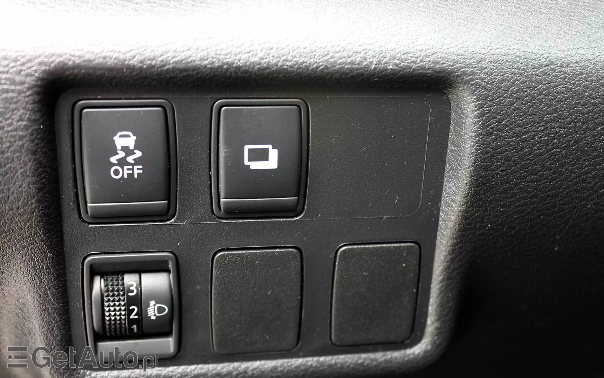 NISSAN Micra 1.0 Visia