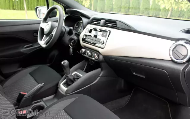 NISSAN Micra 1.0 Visia