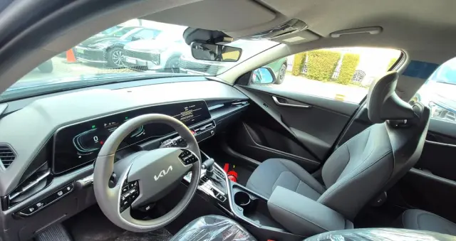 KIA Niro 1.6 GDI Hybrid M