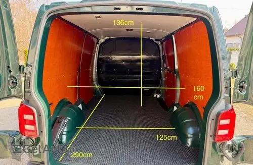 VOLKSWAGEN Transporter 
