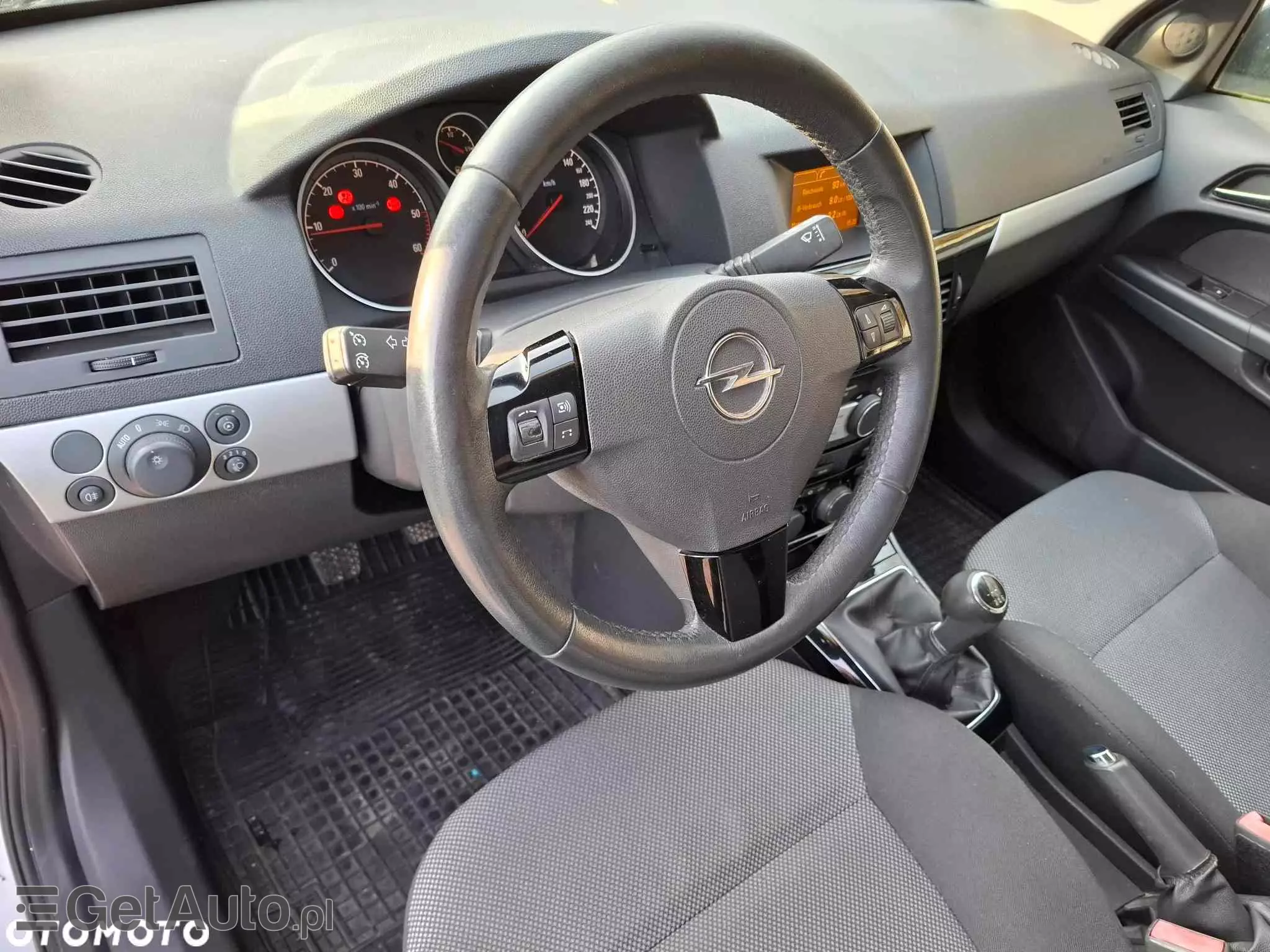 OPEL Astra 1.7 CDTI Caravan DPF Edition