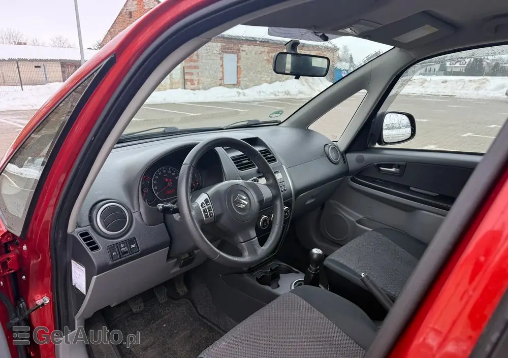 SUZUKI SX4 1.6 GS / Premium 4WD