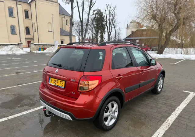SUZUKI SX4 1.6 GS / Premium 4WD