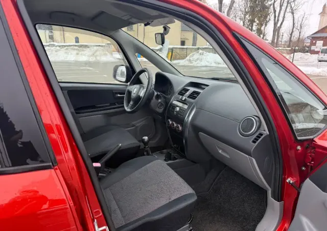 SUZUKI SX4 1.6 GS / Premium 4WD