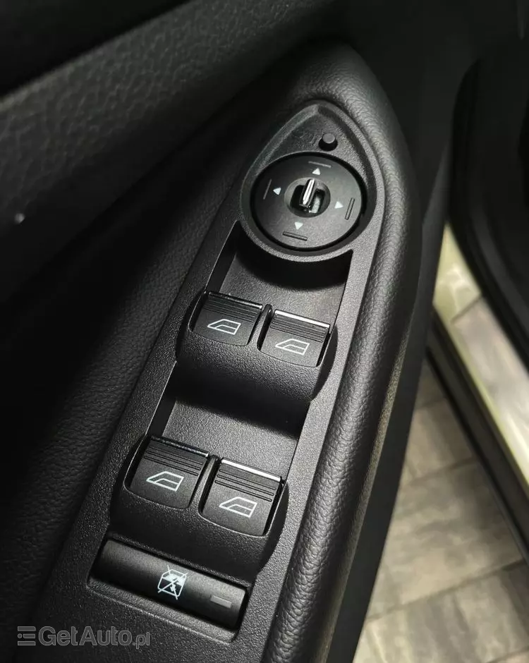 FORD Kuga 2.0 TDCi 4WD Titanium