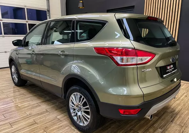 FORD Kuga 2.0 TDCi 4WD Titanium