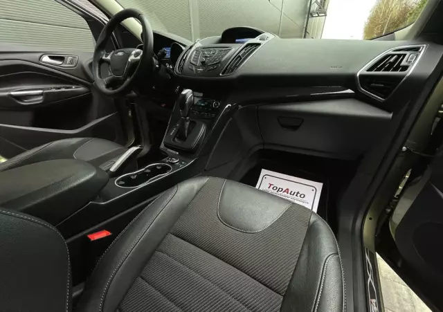 FORD Kuga 2.0 TDCi 4WD Titanium