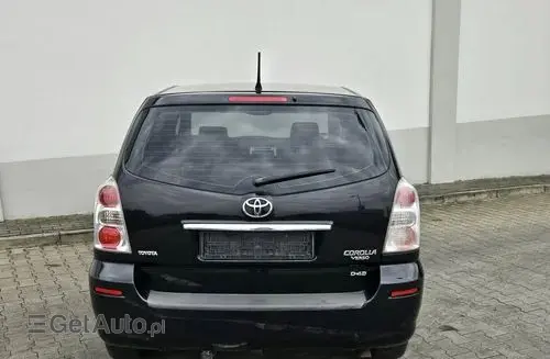TOYOTA Corolla Verso 