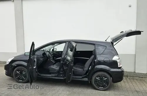 TOYOTA Corolla Verso 