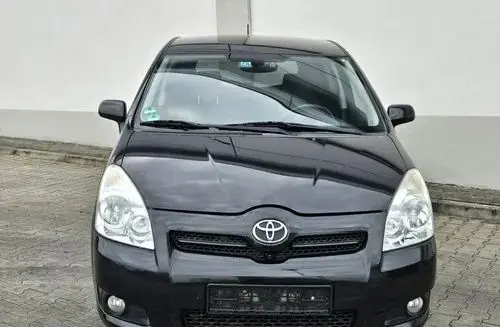 TOYOTA Corolla Verso 