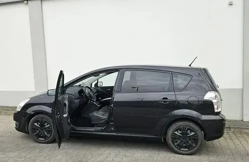TOYOTA Corolla Verso 