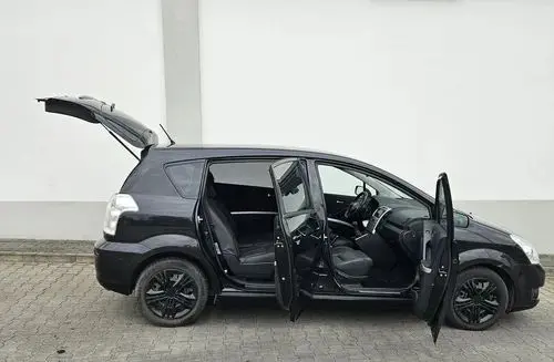 TOYOTA Corolla Verso 
