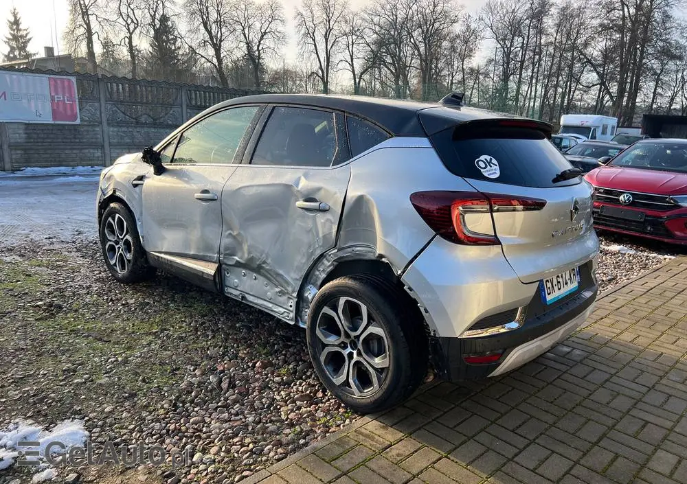 RENAULT Captur TCe 90 EXPERIENCE