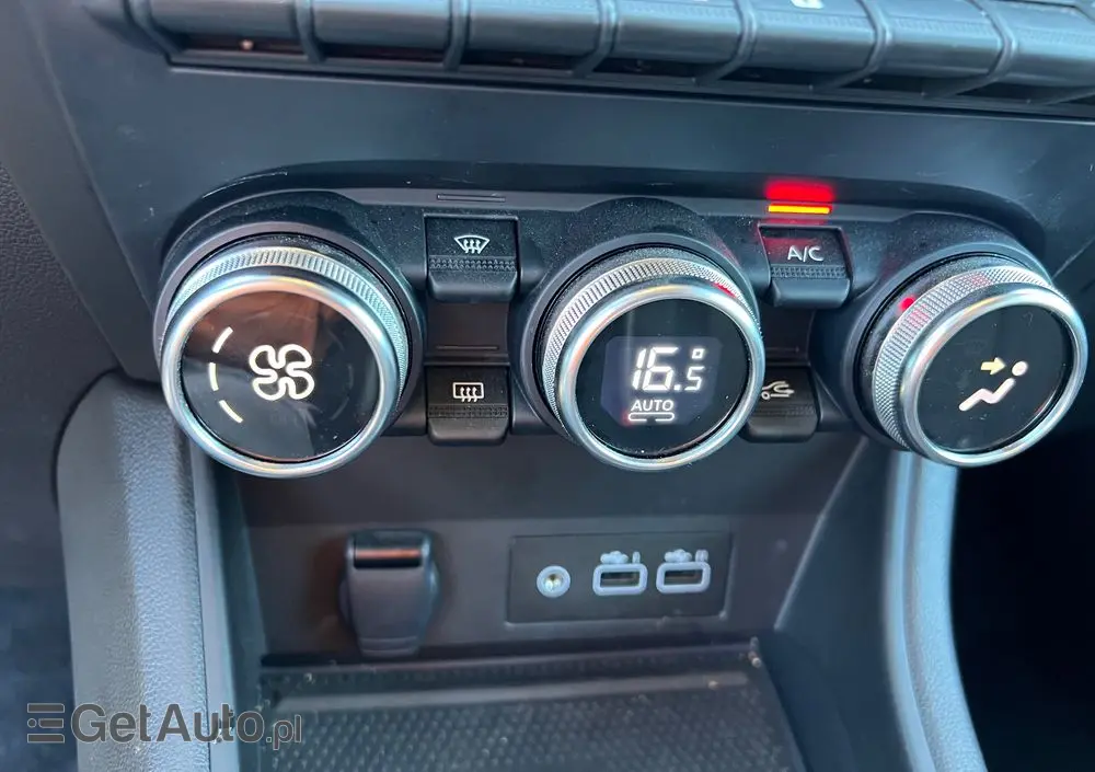 RENAULT Captur TCe 90 EXPERIENCE