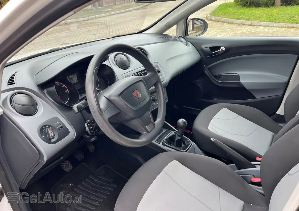SEAT Ibiza 1.2 12V Entry