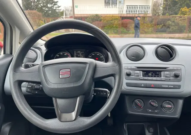 SEAT Ibiza 1.2 12V Entry
