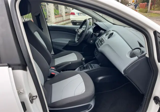 SEAT Ibiza 1.2 12V Entry