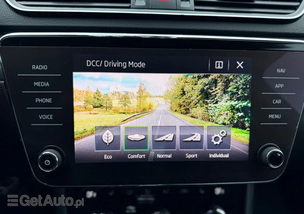 SKODA Superb 2.0 TDI 4x4 DSG Premium Edition