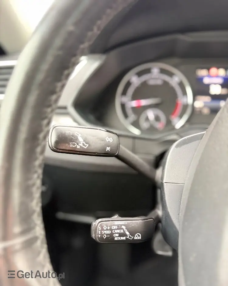 SKODA Superb 2.0 TDI 4x4 DSG Premium Edition