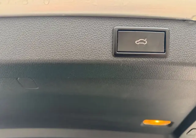 SKODA Superb 2.0 TDI 4x4 DSG Premium Edition