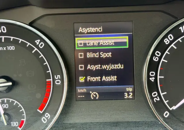 SKODA Superb 2.0 TDI 4x4 DSG Premium Edition