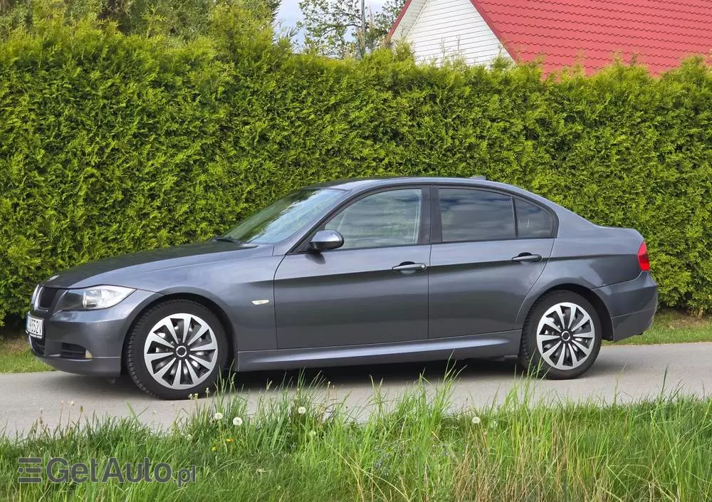 BMW Seria 3 318d