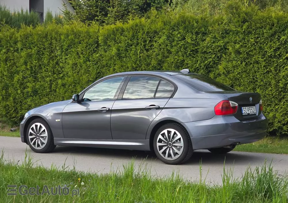 BMW Seria 3 318d