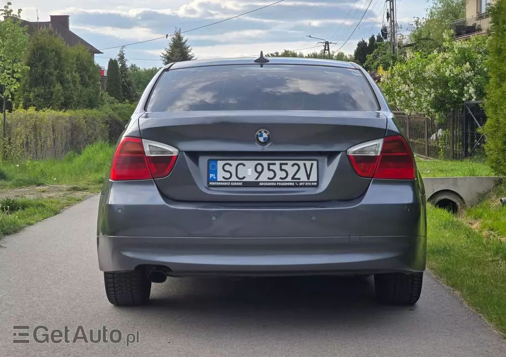 BMW Seria 3 318d