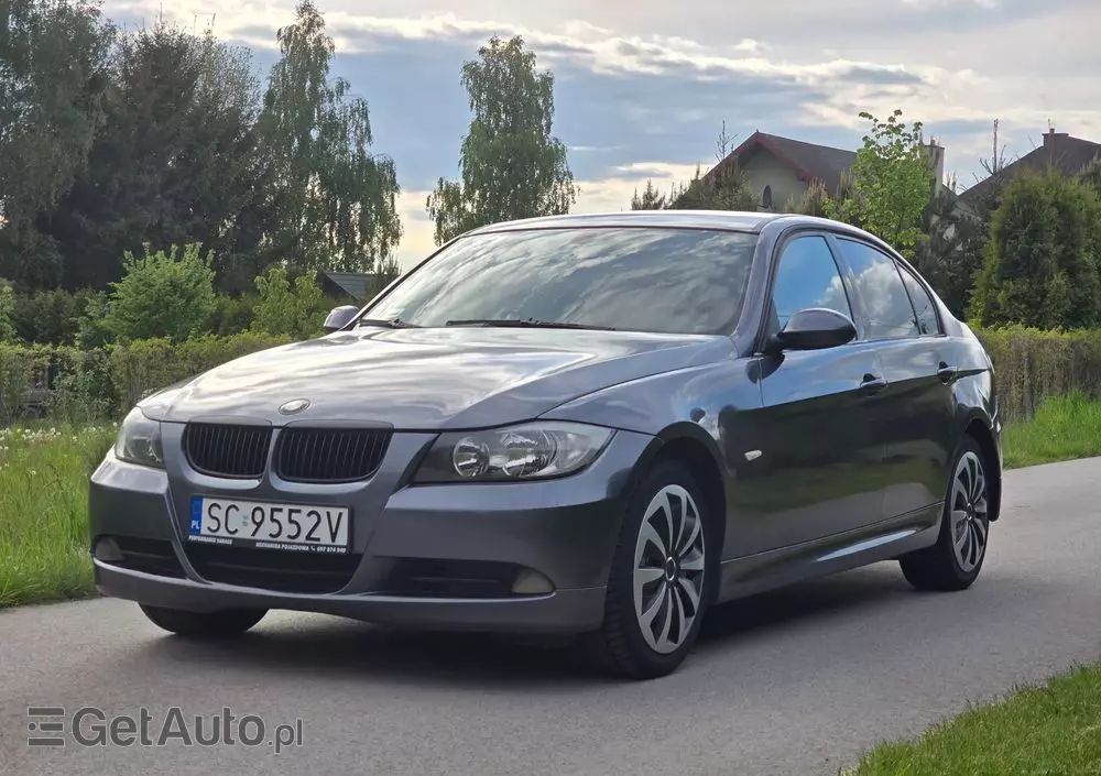 BMW Seria 3 318d