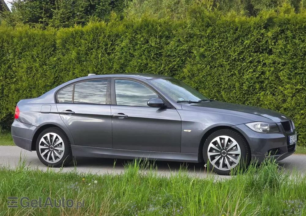 BMW Seria 3 318d