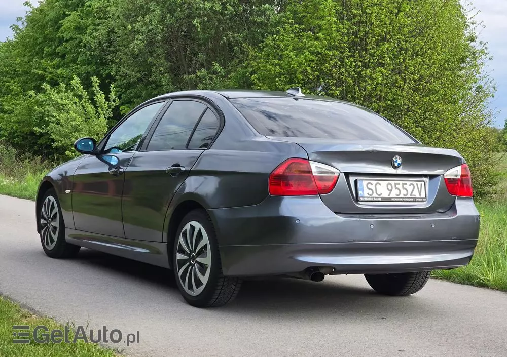 BMW Seria 3 318d