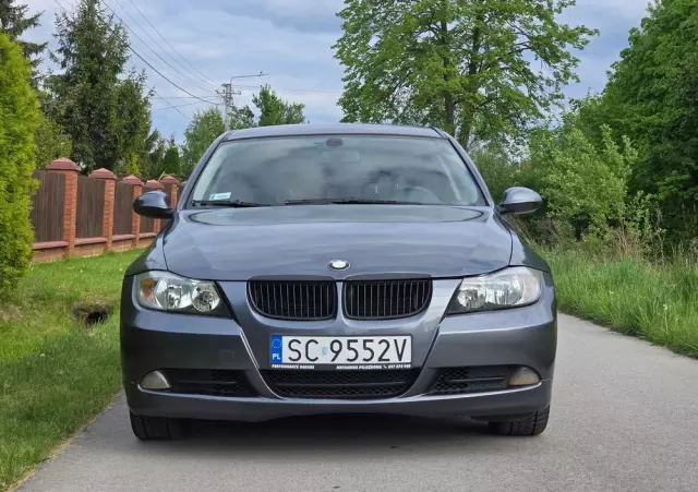 BMW Seria 3 318d