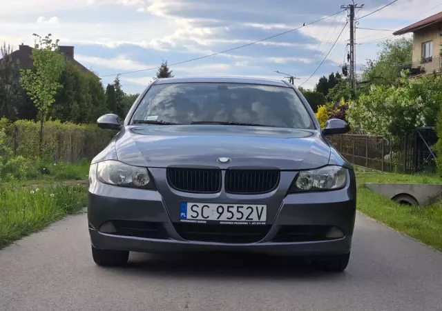 BMW Seria 3 318d