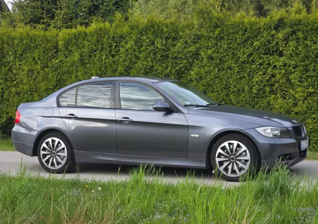 BMW Seria 3 318d
