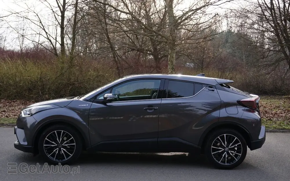 TOYOTA C-HR Business-Edition