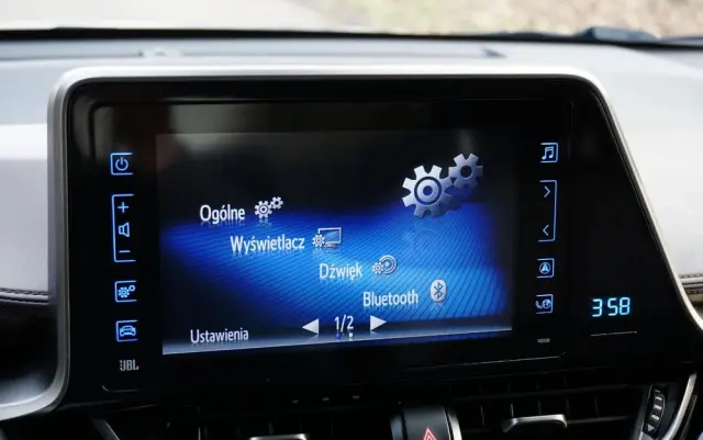 TOYOTA C-HR Business-Edition