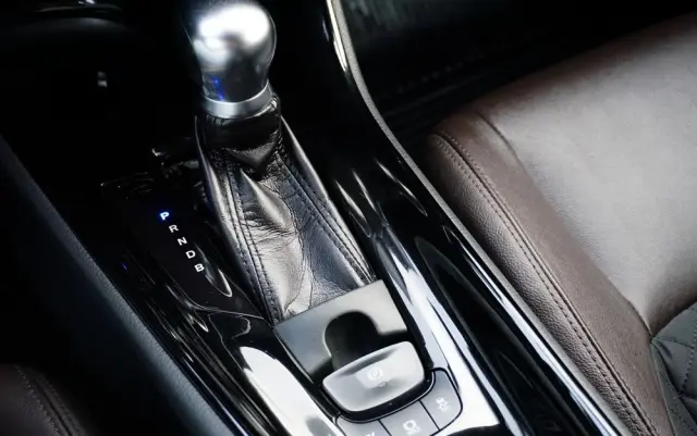 TOYOTA C-HR Business-Edition