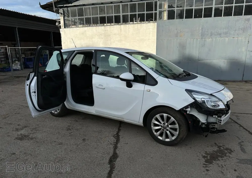 OPEL Meriva 1.4 T Cosmo