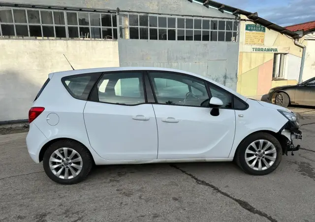 OPEL Meriva 1.4 T Cosmo